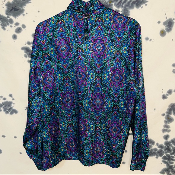 Vintage Notations Petite Turtle Neck Pattern Blouse - Picture 3 of 7